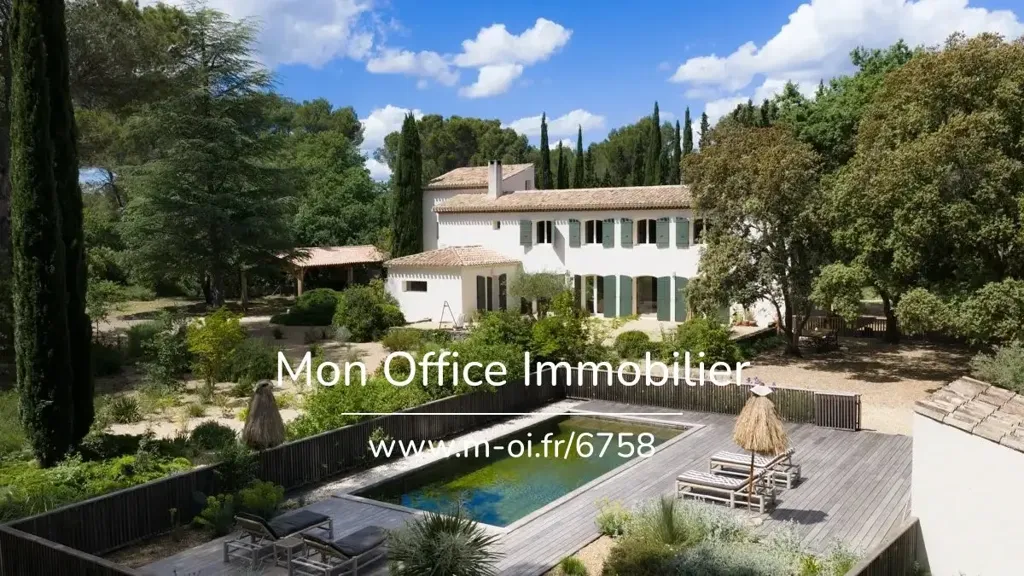 Välivaade - Rustic Bastide with Pool in Puyricard