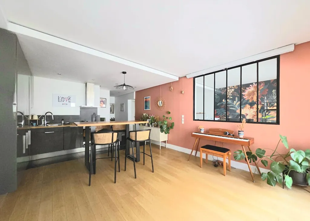 Cuisine - Appartement Rénové avec Balcon à Paris