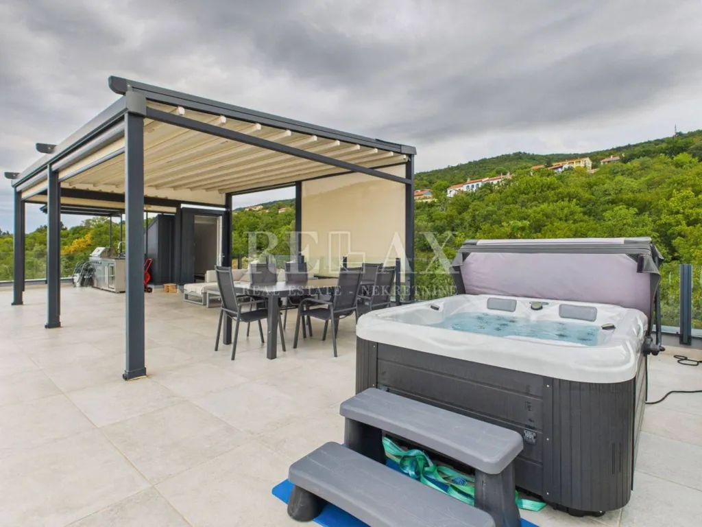 Terrasse - Two Apartments with Sea View in Crikvenica