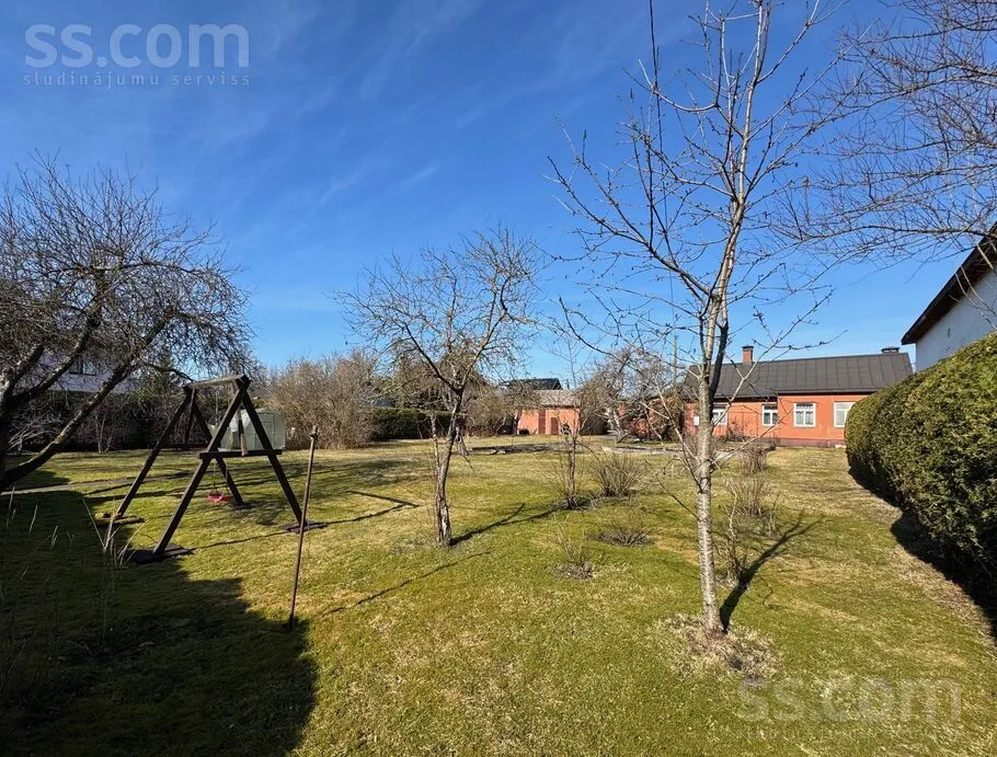 Aed - House with Development Potential in Bieriņi, Riga