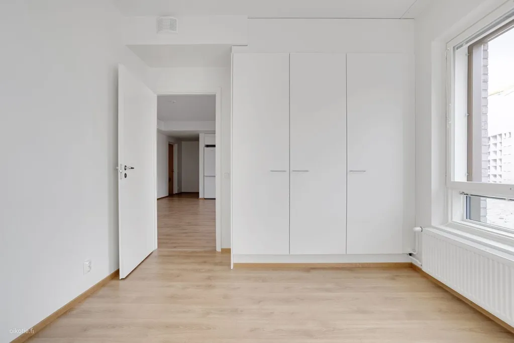 Magamistoad - Modern Flat with Balcony in Konala, Helsinki