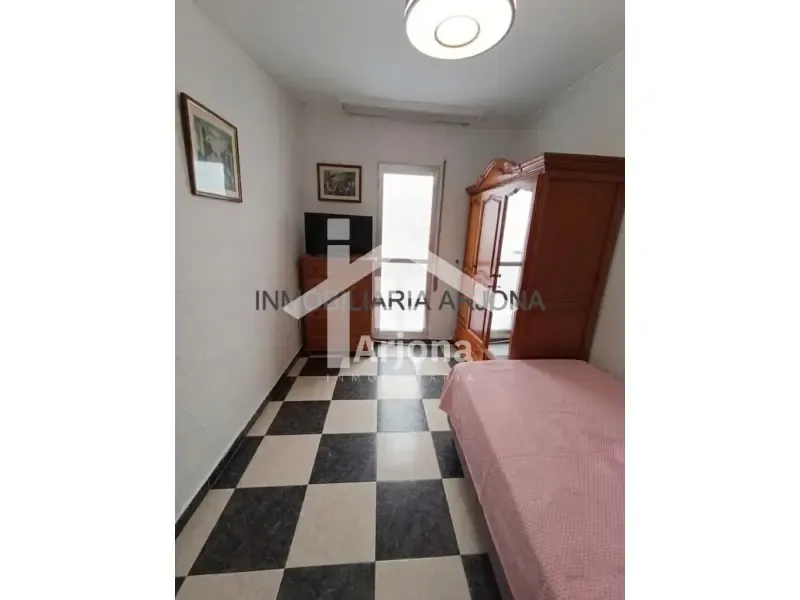 Chambres - Ground Floor Flat with Patios in Coso Area