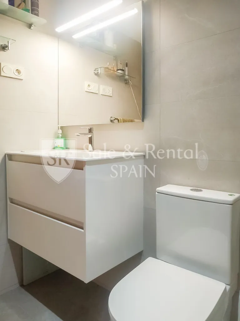 Vannitoad - Bright Apartment with East Orientation in Blanes
