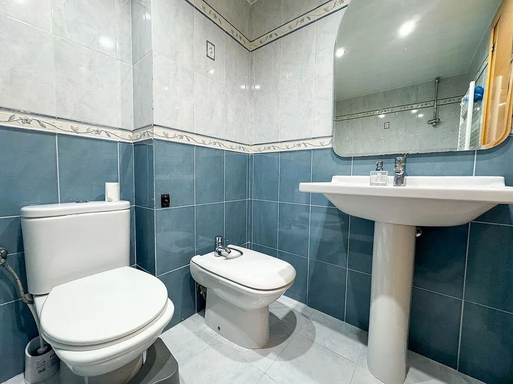 Corner Flat with Balcony in Sentmenat