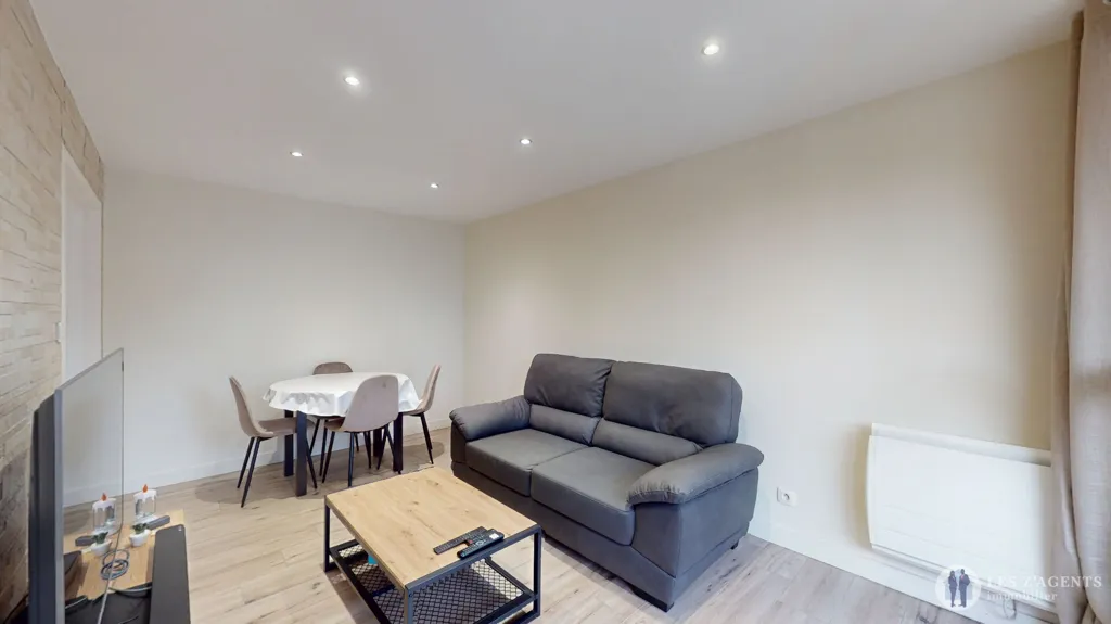 Séjour - Appartement 3 Pièces avec Parking à Echirolles
