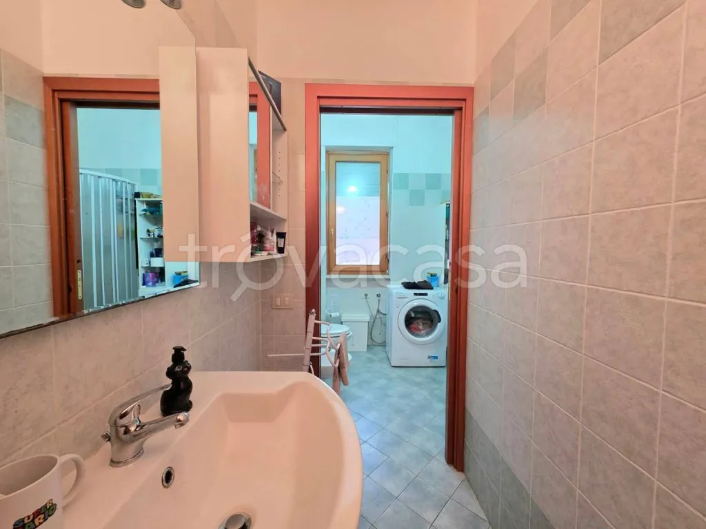 Vannitoad - Rental Flat with Balcony in Rondissone