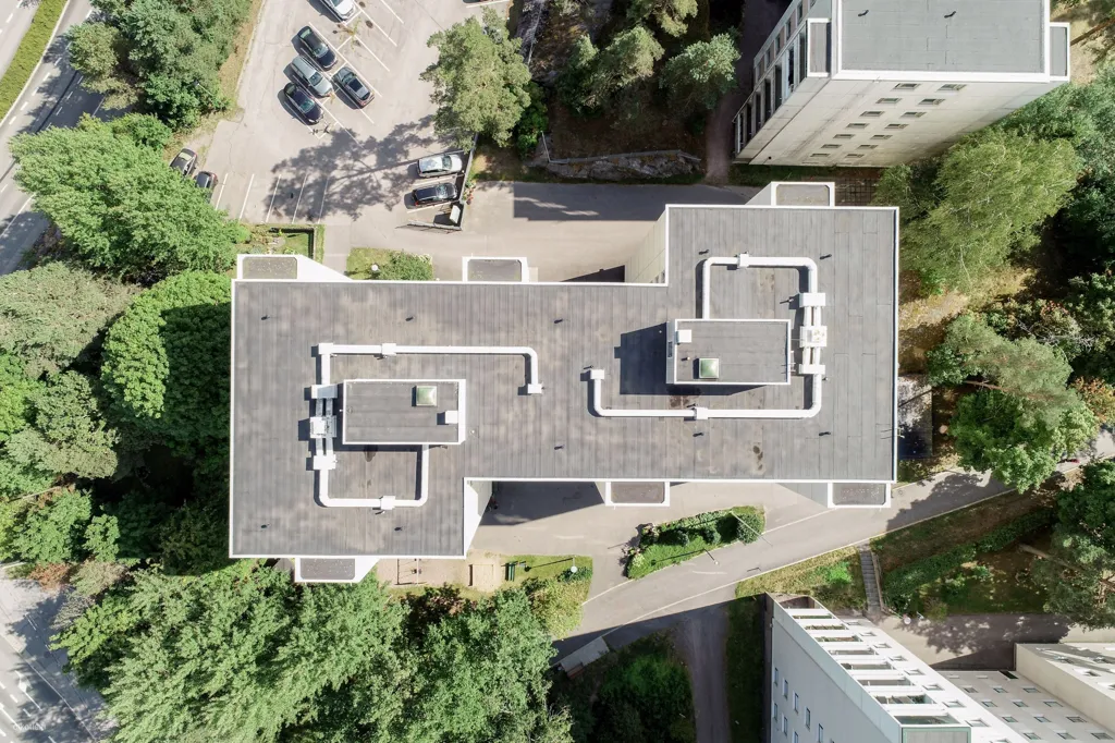 Vue aérienne - Spacious 4-Bedroom Flat with Balcony in Suvela, Espoo