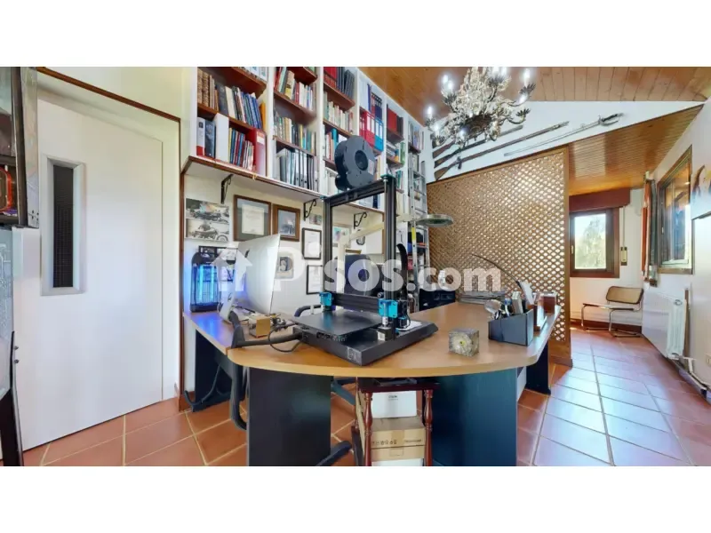 Office - Independent Villa with Private Pool in Gueñes