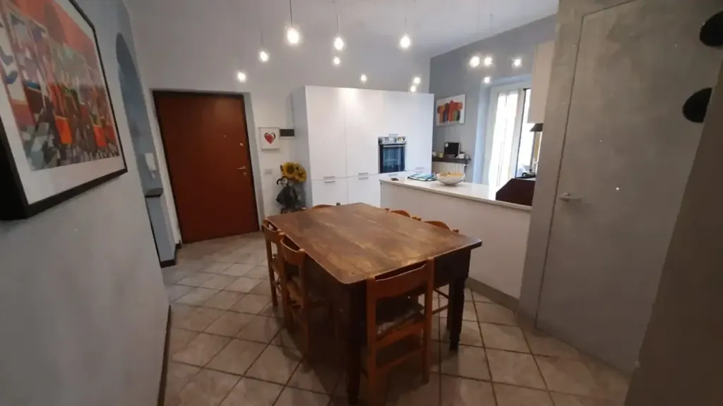 Salle à manger - Fully Rented Apartment with Balcony in Ovada Centre