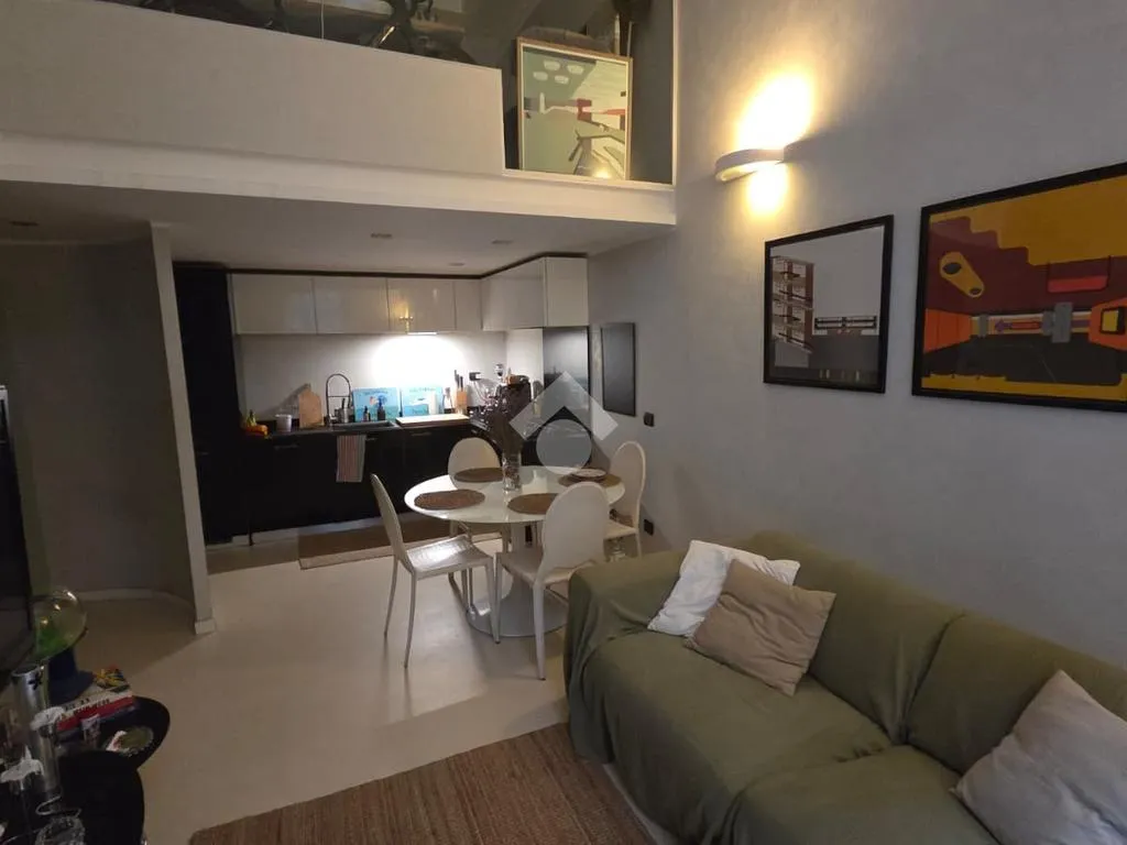 Elutuba - Retro Loft with Garden View in Milan