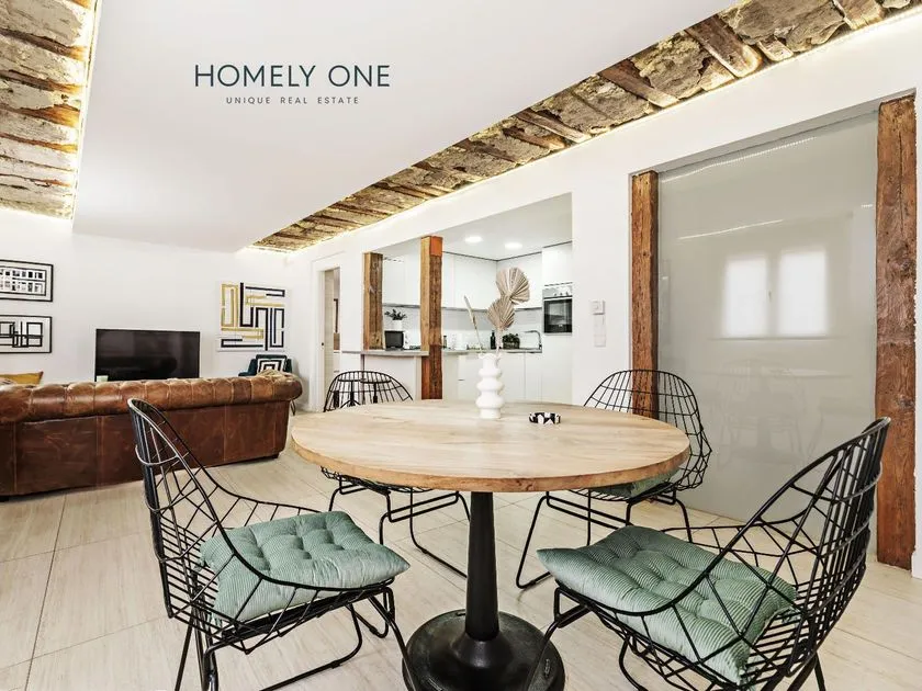 Söögituba - Reform Apartment with Balcony in Malasaña