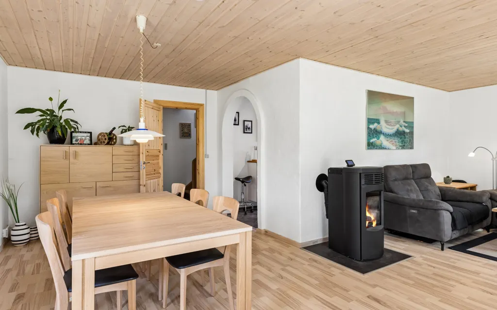 Living Room - Central Villa with South-Facing Garden in Broager