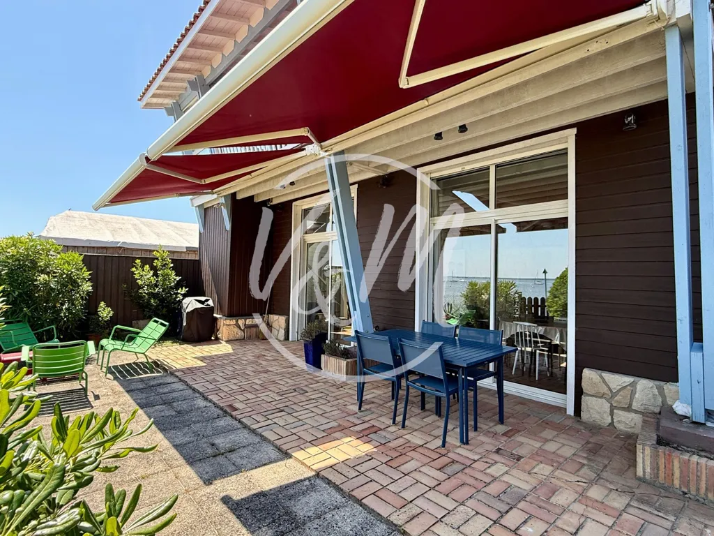 Terrasse - Villa avec vue sur le bassin à Taussat