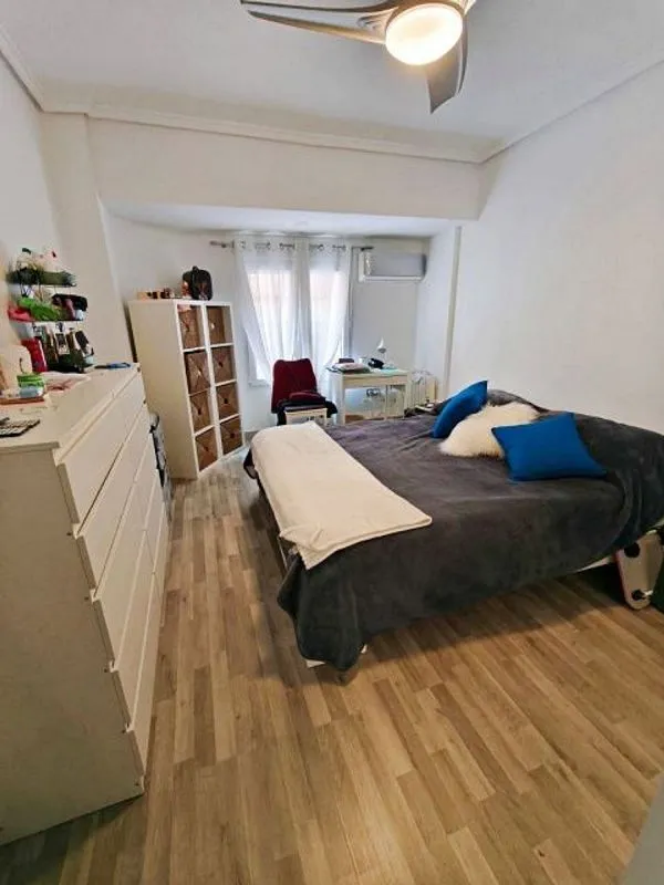 Magamistoad - Ample 2-Bedroom Flat with Terrace in Morvedre