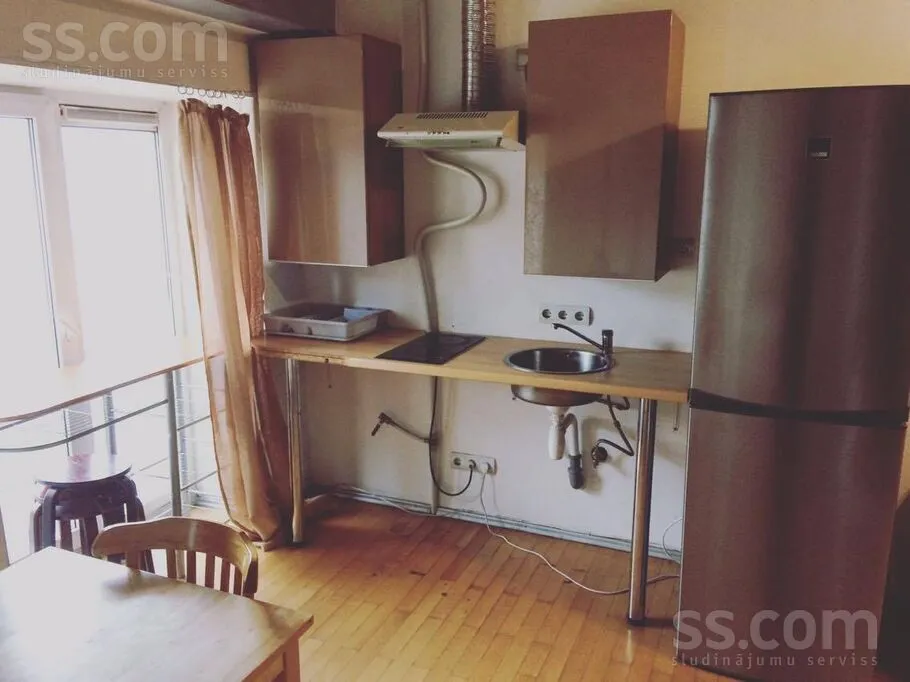 Köök - Studio Flat with Balcony in Riga Centre