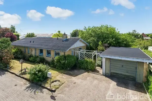 Vista aerea - 1935 Villa with Garden in Viborg