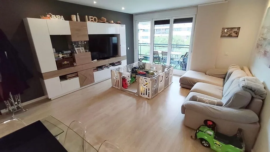 Elutuba - Student Flat with Pool and Terrace in Getafe