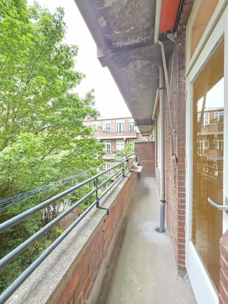 4-toaline korter asukohas Rotterdam