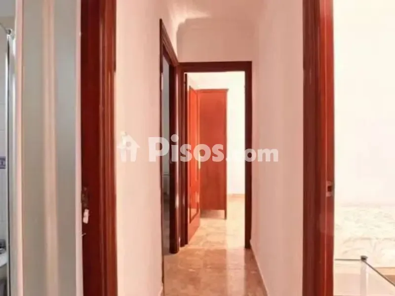 Ingresso - Apartment with Balcony in Cerezo, Sevilla