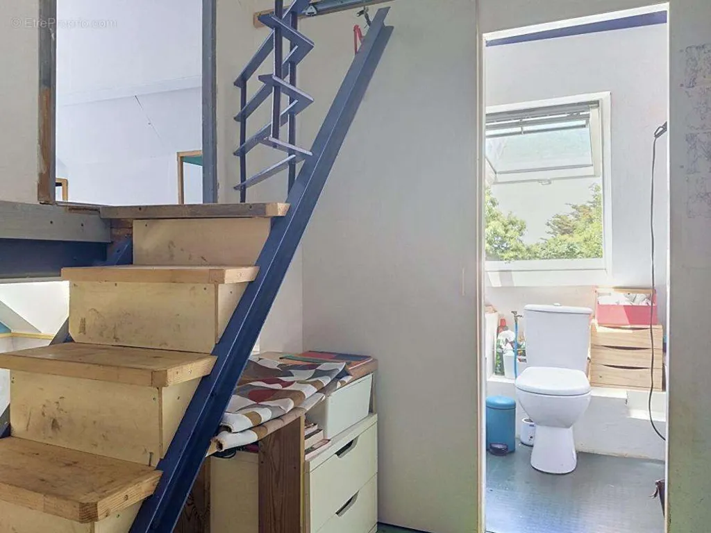 Pièces - Longère Rénovée avec Terrasse à Quehello
