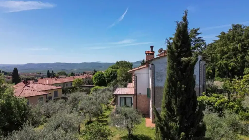 Õhuvaade - Luxury Villa with Olive Garden in Sinalunga