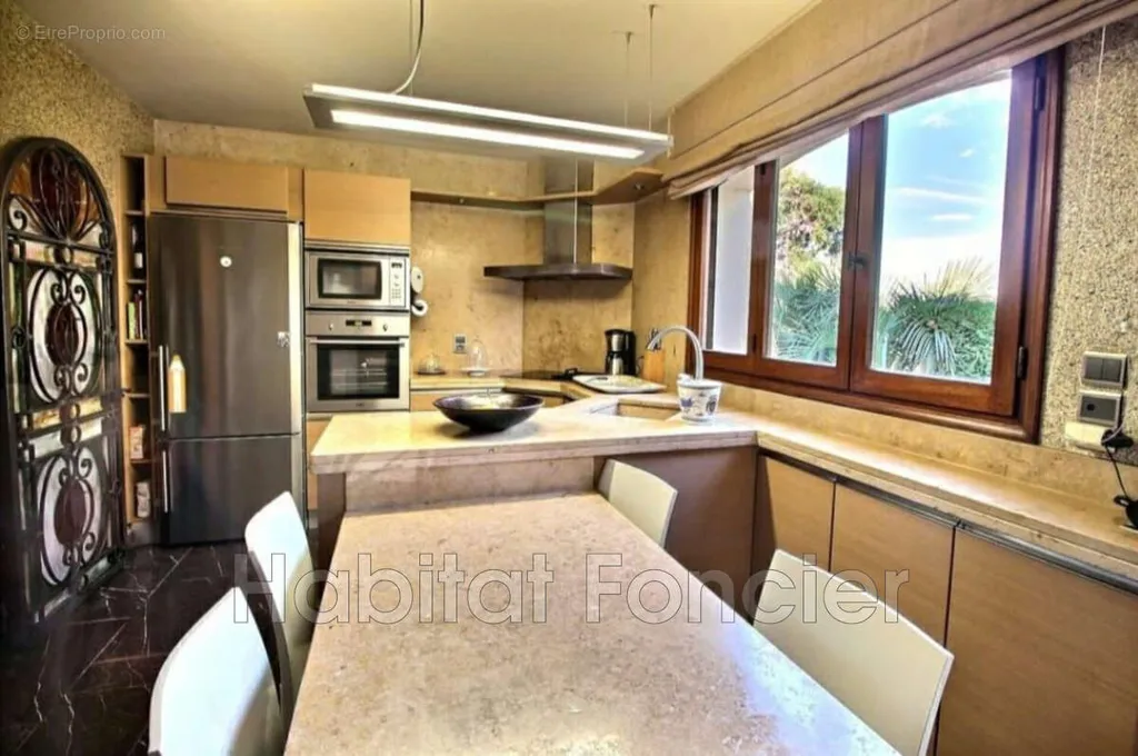 Kitchen - South-Facing House with Pool in Saint-Cyprien