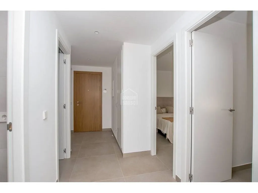 Entrée - Modern Flat with Balcony and Terrace in Maó