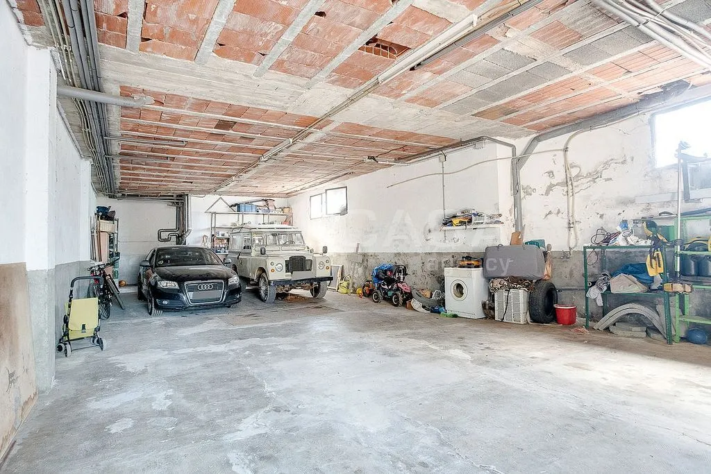 Garage - Chalet with Terrace in Santa Eulàlia de Ronçana