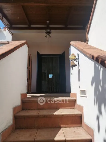 Rooms - Villa with Private Garden in Bernalda