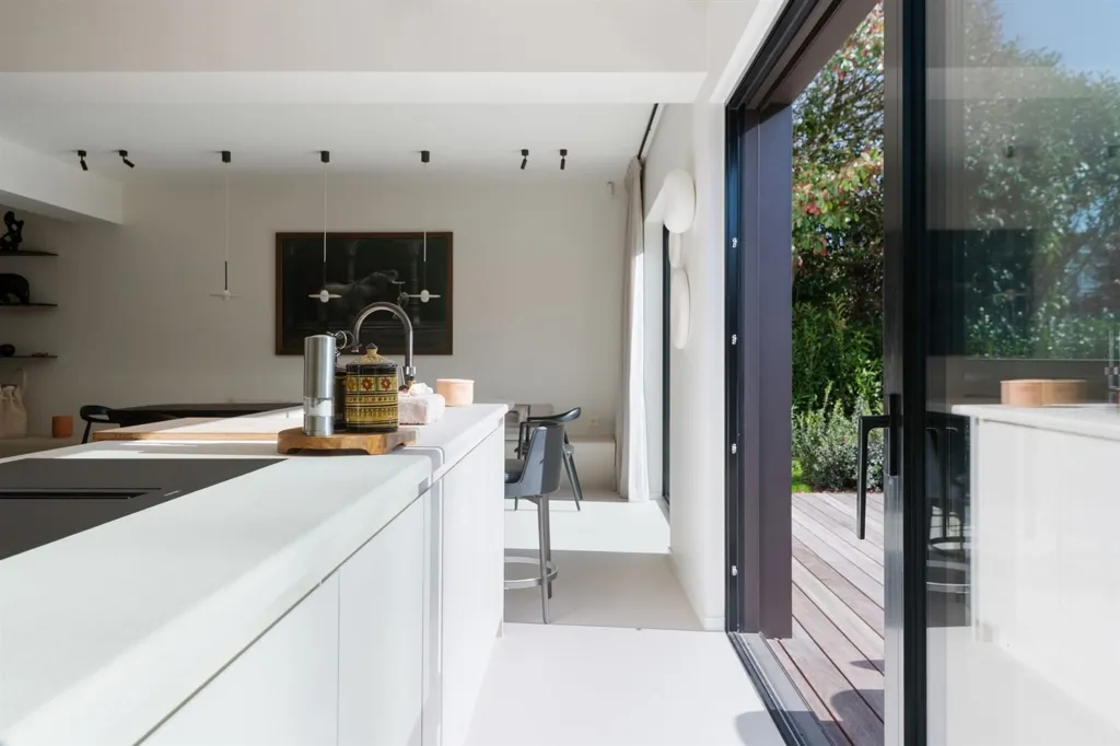 Cuisine - Villa rénovée avec poolhouse à top location