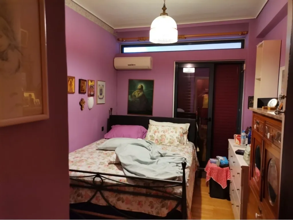 Camere da letto - Renovated Corner Apartment with Front View in Erythraia Centre