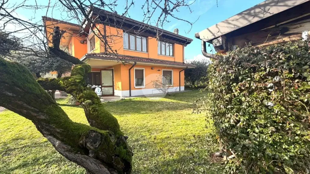 Välivaade - Villa with Pool in Puegnago Sul Garda
