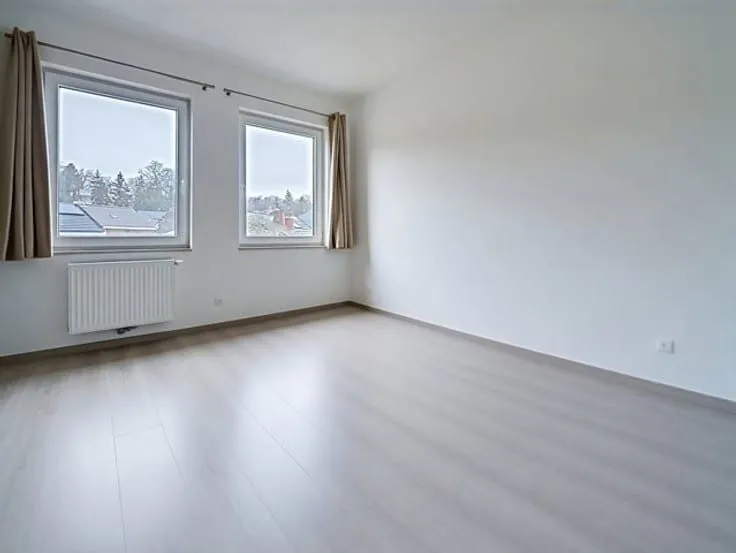 Pièces - Appartement avec Terrasse et Ascenseur à Bruxelles