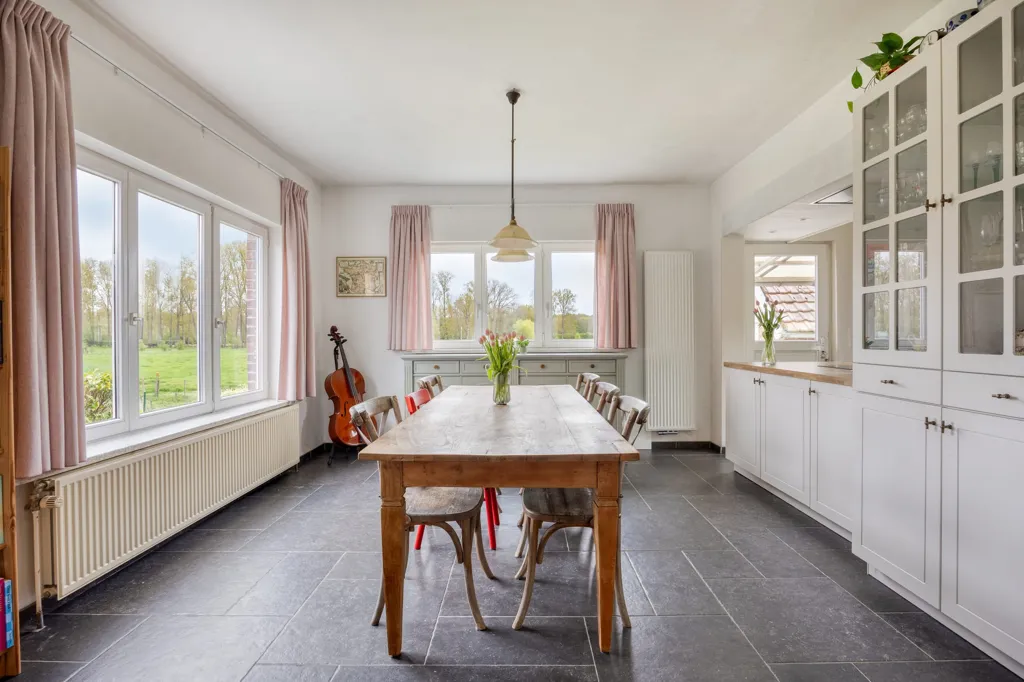dining_room