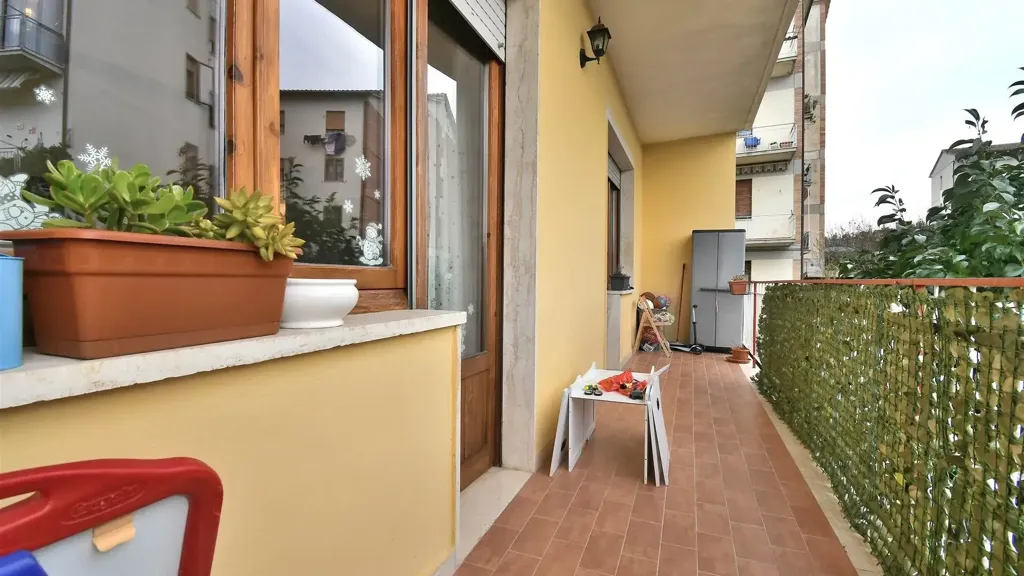 Balcon - Rustic Apartment with Terrace in Siena