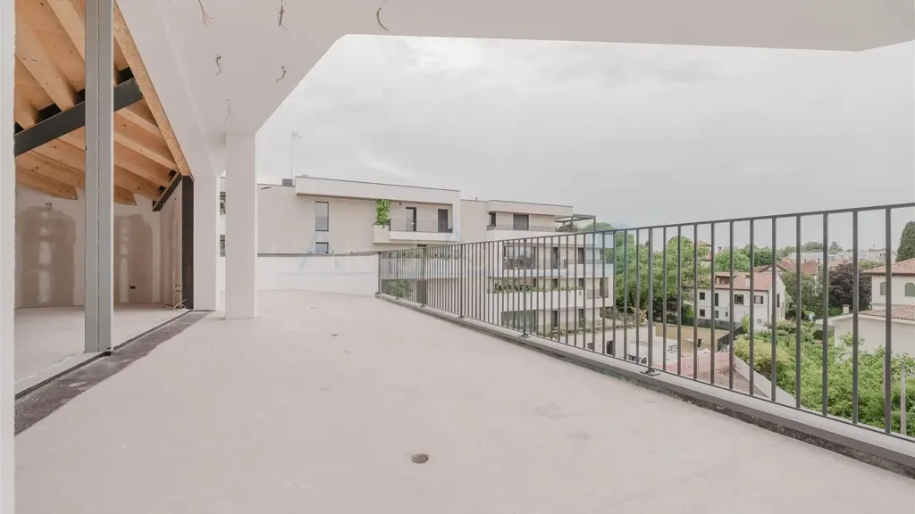 Rõdu - Penthouse with Four-Faced Views in Treviso