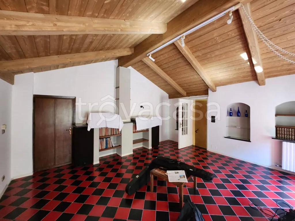 Séjour - Historic Palazzo with Courtyard in Fossano