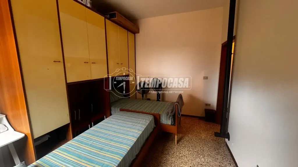 Magamistoad - Two-Level Apartment with Terrace in Comacchio Centre