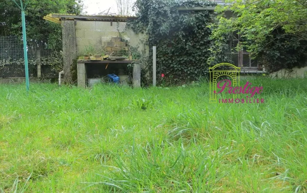 Aed - Luxury House with Greenbelt View in Le Mesnil-le-Roi