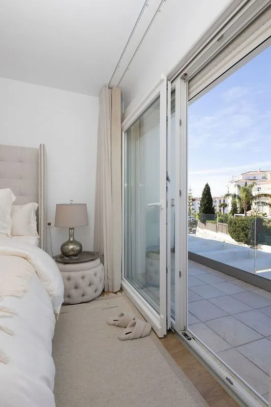Magamistoad - Semi-Detached Chalet with Pool in Mijas
