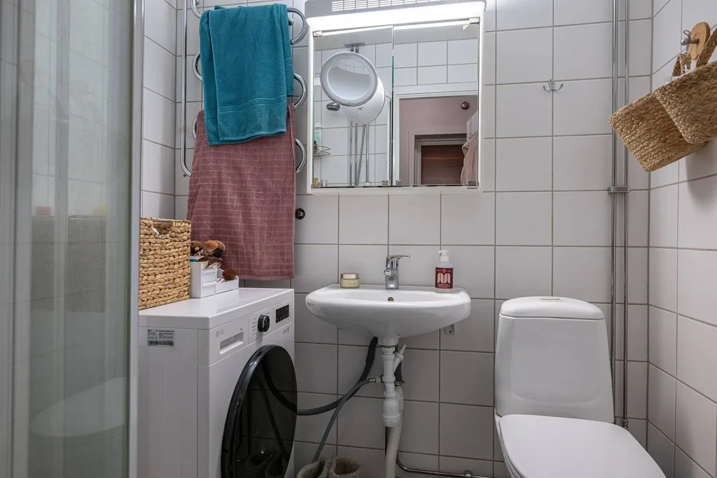 Bathrooms - Renovated Apartment with Balcony in Södermanland