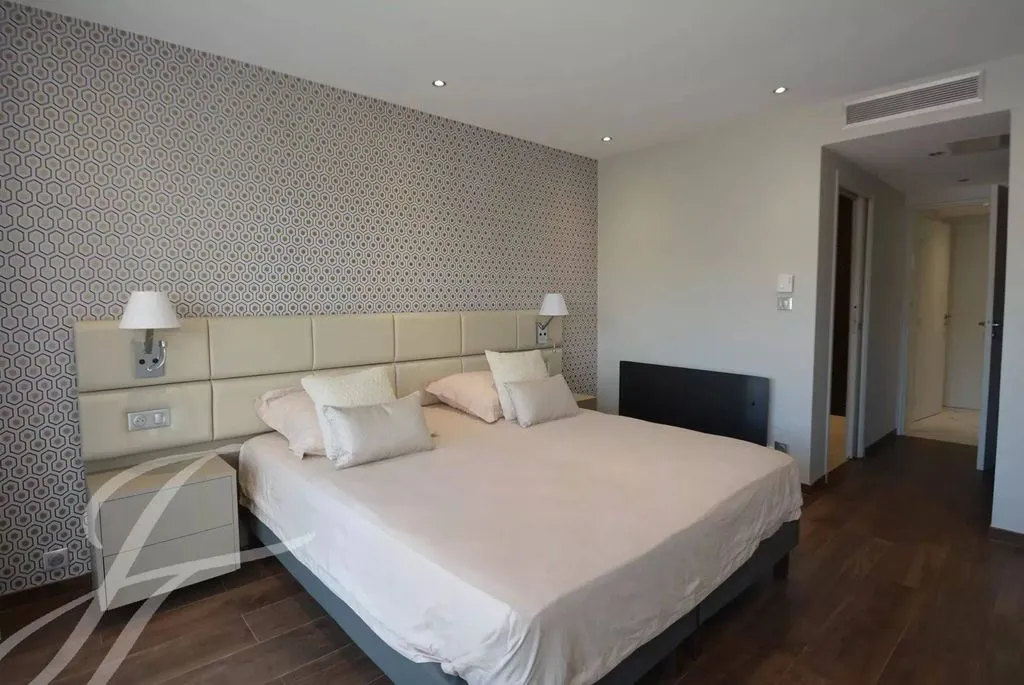 Magamistoad - Luxury Apartment with Bay View in Cannes
