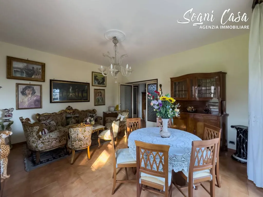 Salle à manger - Villa with Garden in Marano Ticino