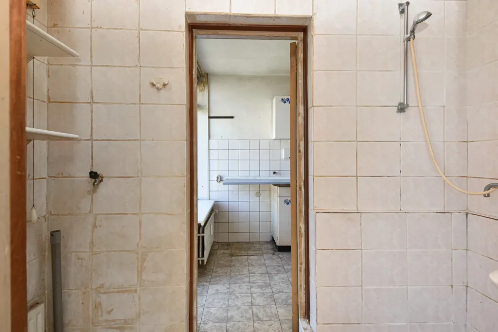 Vannitoad - 4-Bedroom Apartment with Balcony near Delft