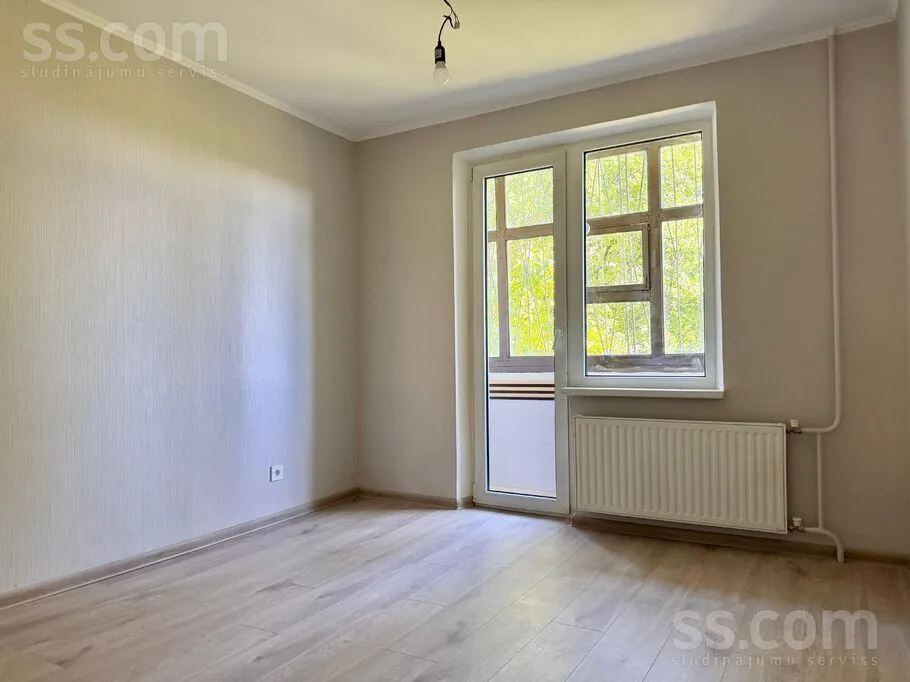 Toad - Spacious 3-Bedroom Flat in Pļavnieki, Riga