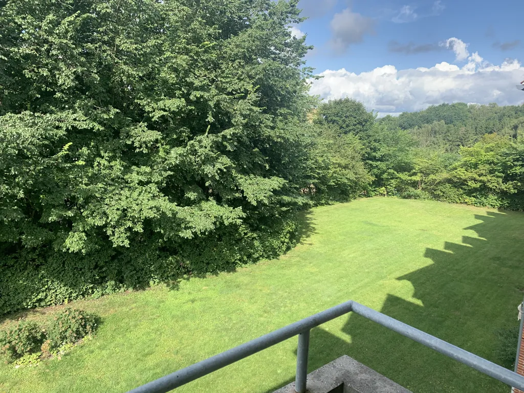 Aed - Furnished 3-Room Apartment with Balcony