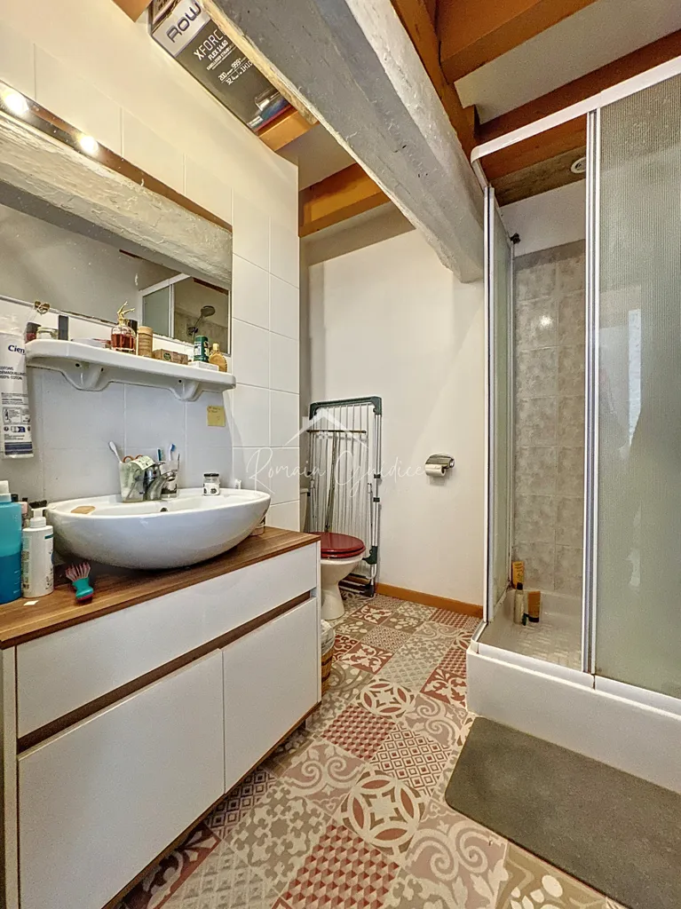 Vannitoad - Six-Unit Investment Property in Millau Centre