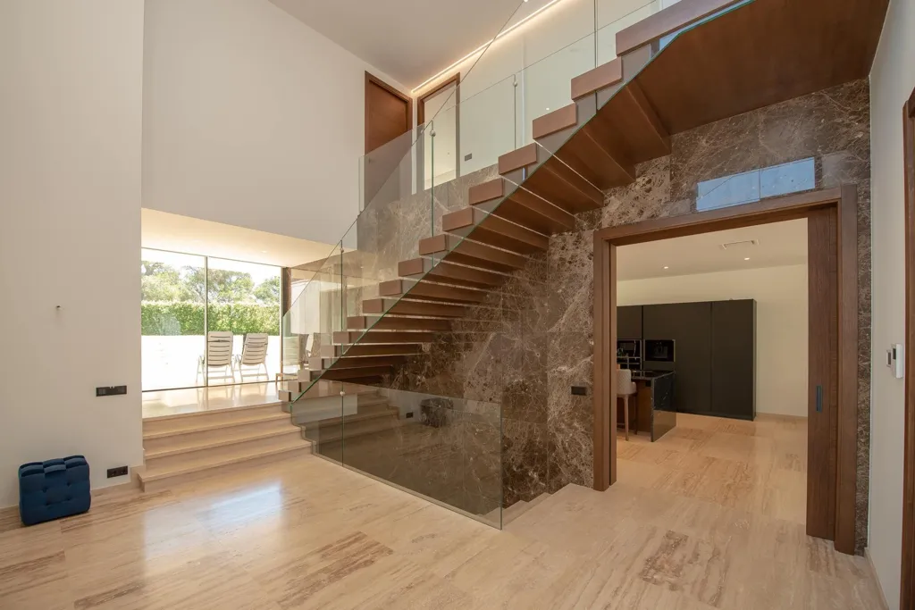 Pièces - Modern Villa with Sea Views in Sant Antoni
