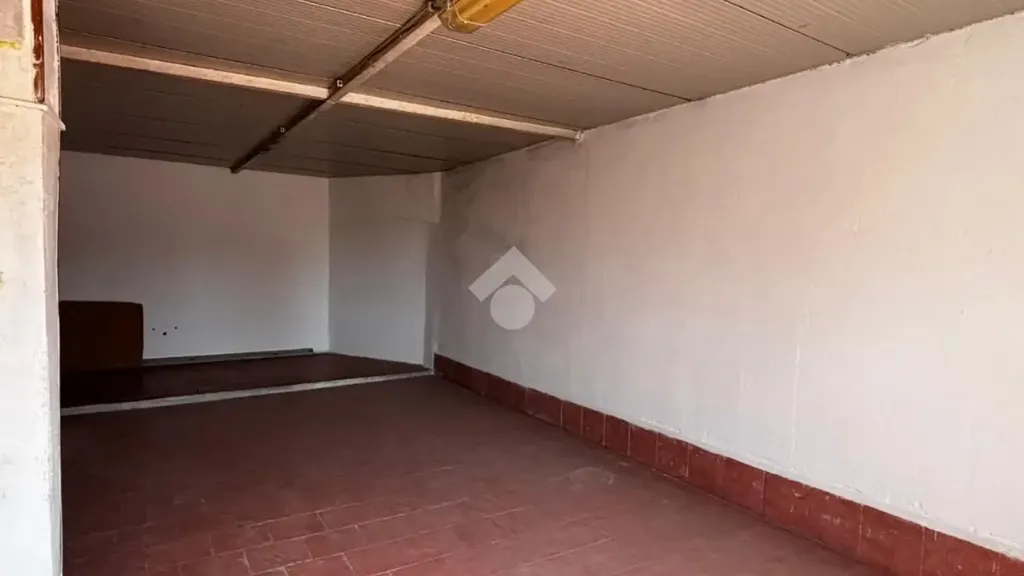 Garage - 3-Room Apartment with Covered Terrace in Palermo