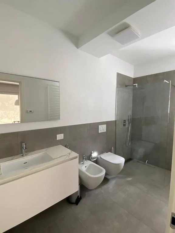Salles de bain - Luxury Villa with Private Garden in Cannobio